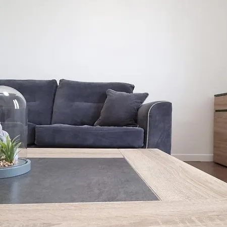 Superbe Maisonette Avec Parking Prive A Apartamento Villejuif